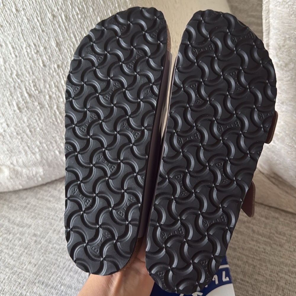 NWT Birkenstock Arizona Big Hammered Buckle High Shine Sandals Faded Purple - Picture 14 of 15